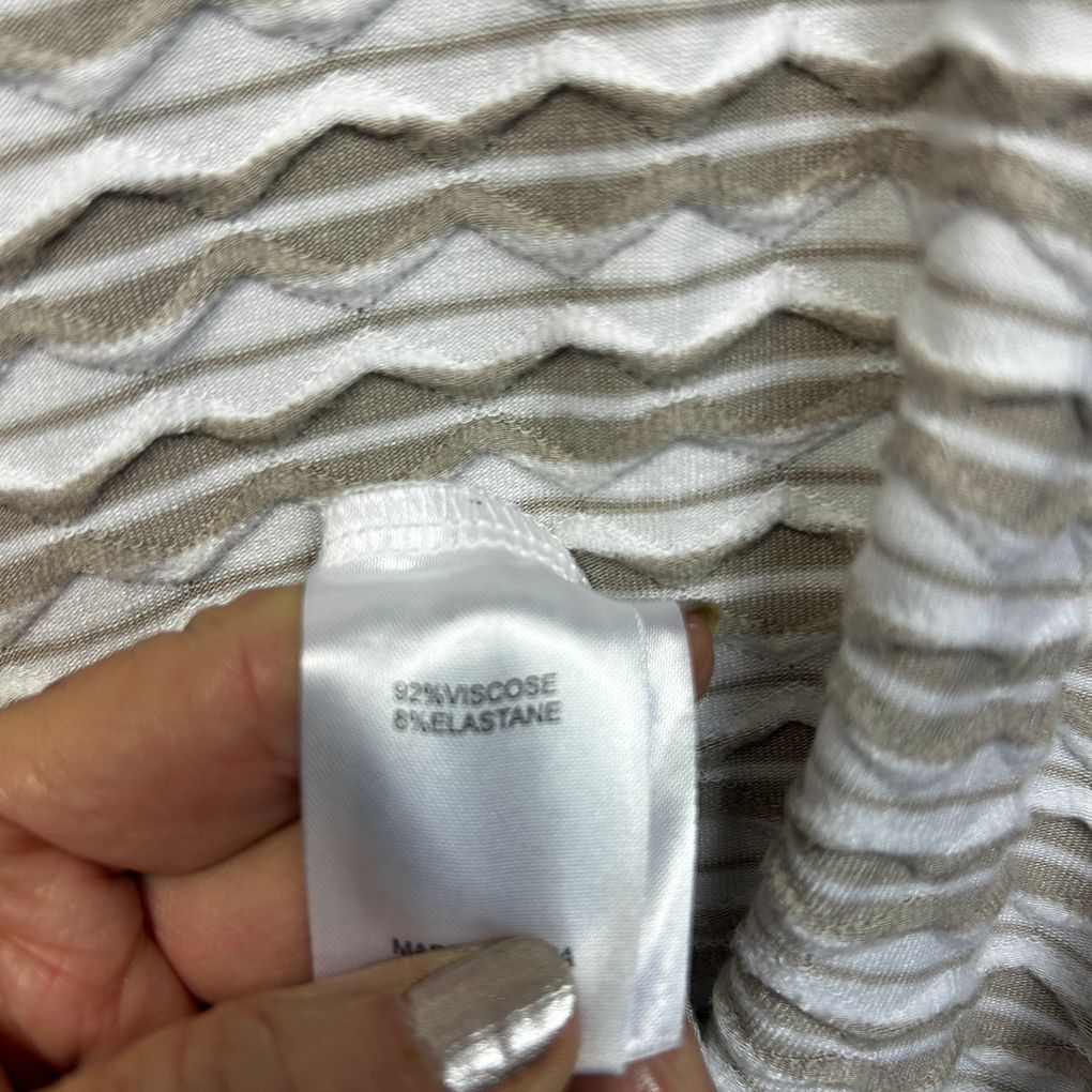 Taking Shape Beige Top - Size 18/M
