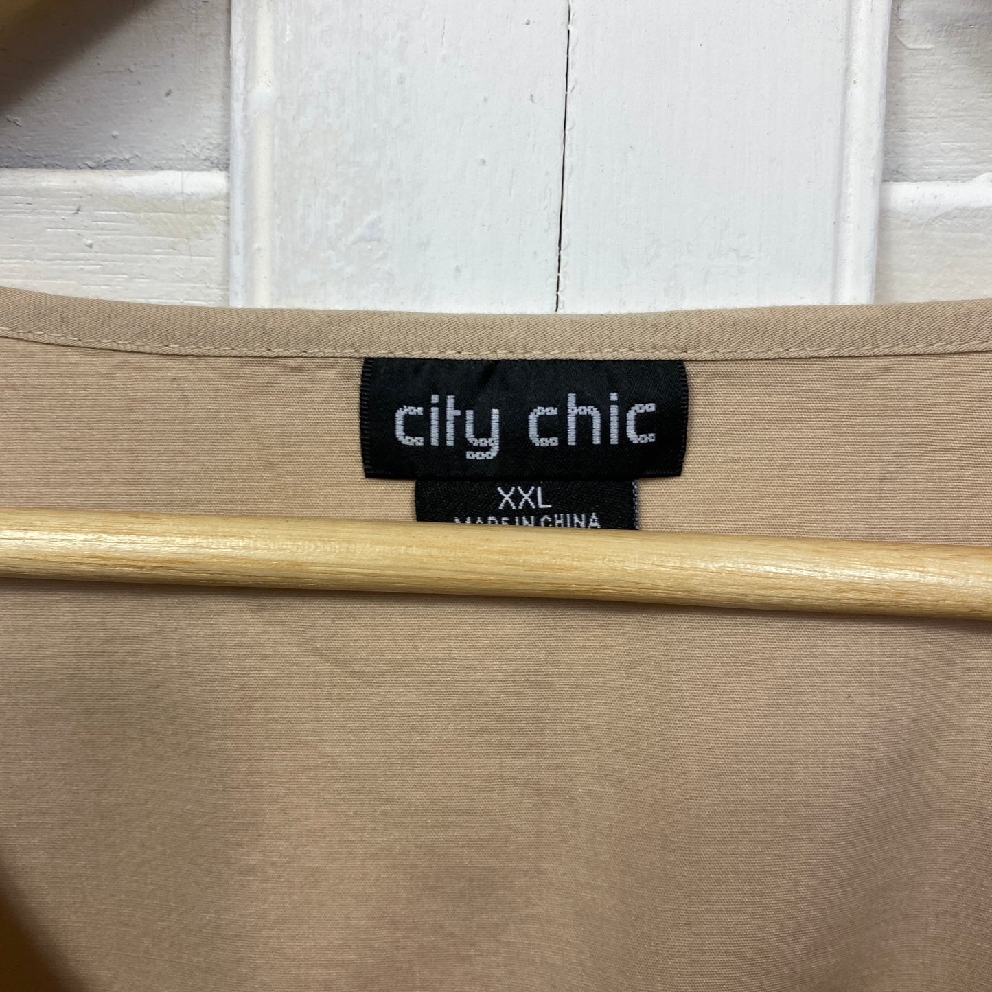 City Chic Dress Size 22 24 Plus XXL Beige Smock Long Sleeve Pockets