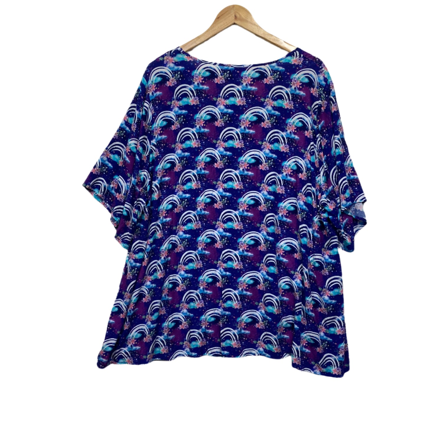 Curvaceous Top Size 20 22 Short Sleeve Rayon Multicoloured