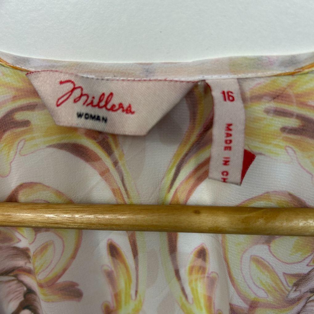 Millers White Floral Kaftan Top - Size 16