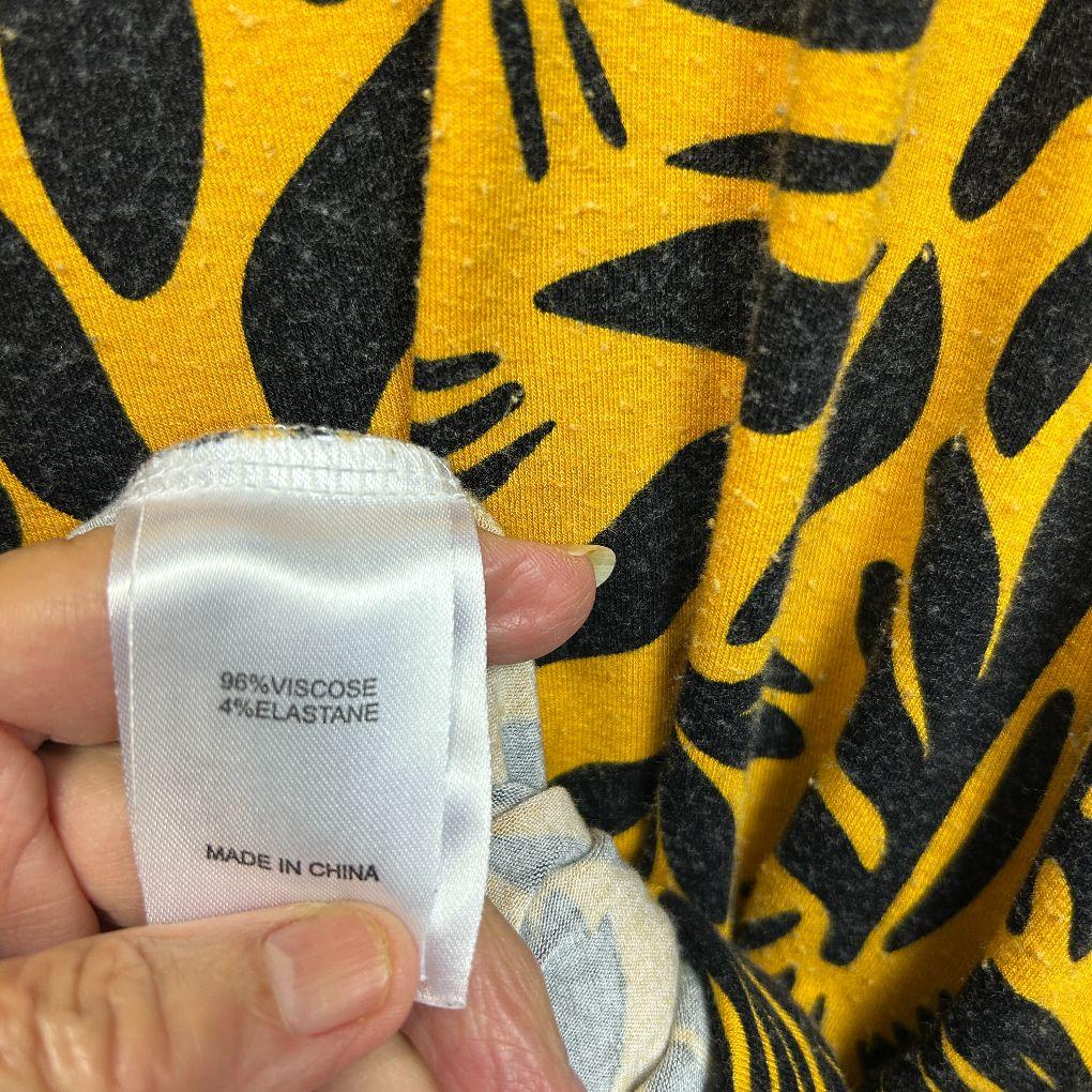 Taking Shape Mustard Print Casual Top - Size 18