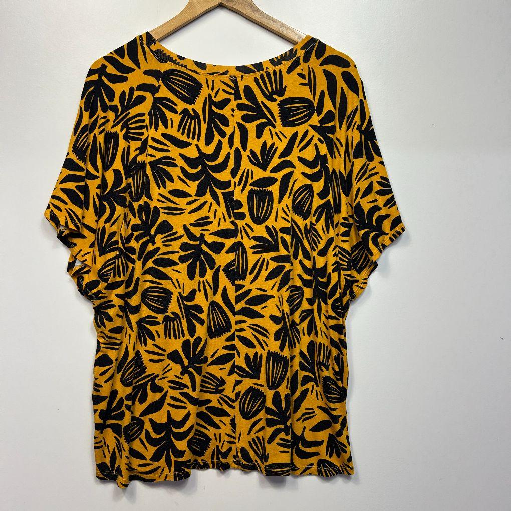 Taking Shape Mustard Print Casual Top - Size 18