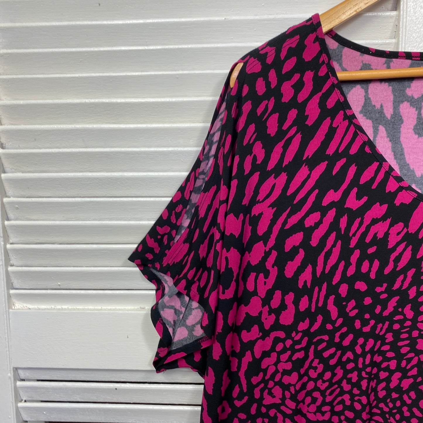 Taking Shape Maxi Dress Size 20 Medium Plus Pink Black