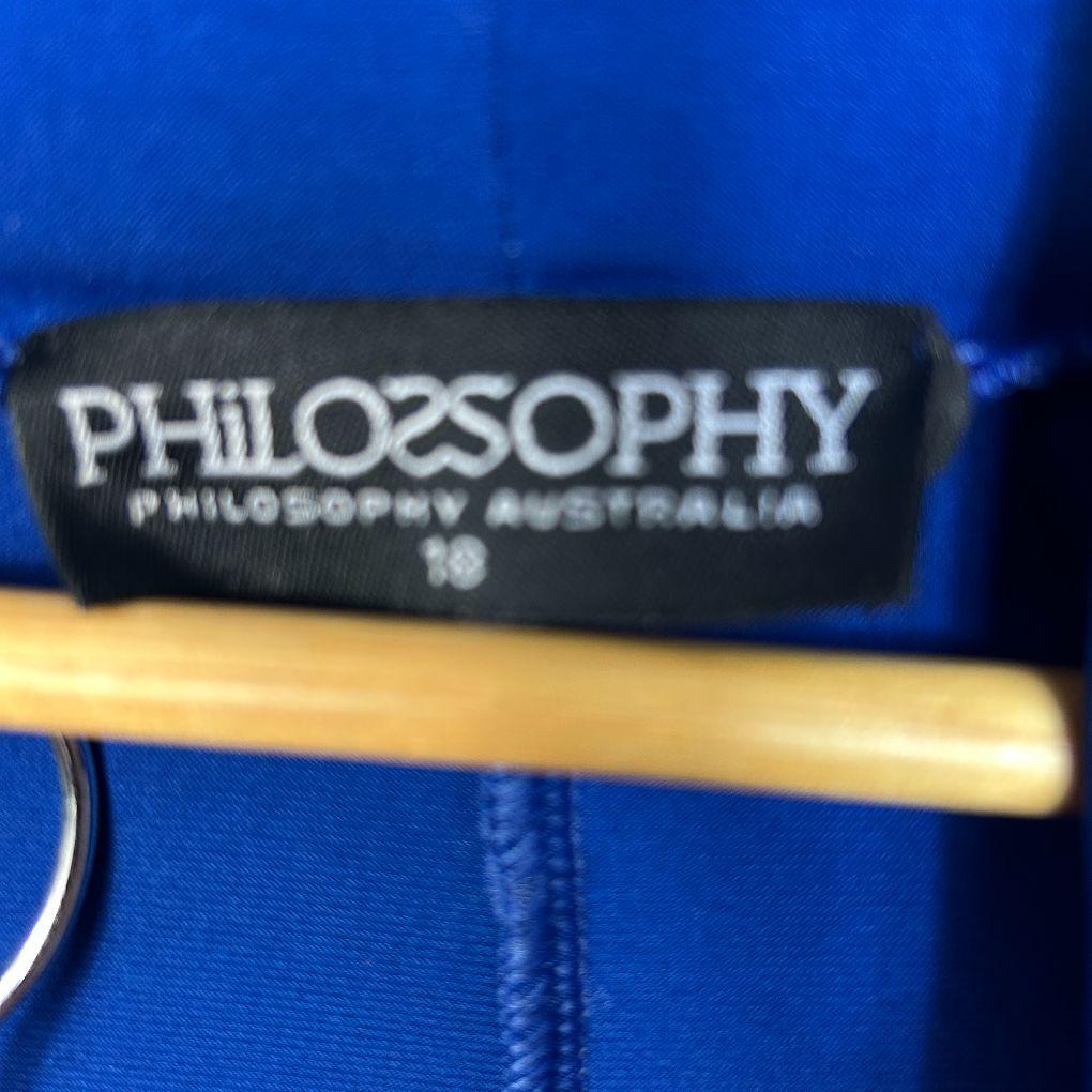 Philosophy Blue Two Piece Set - Size 18