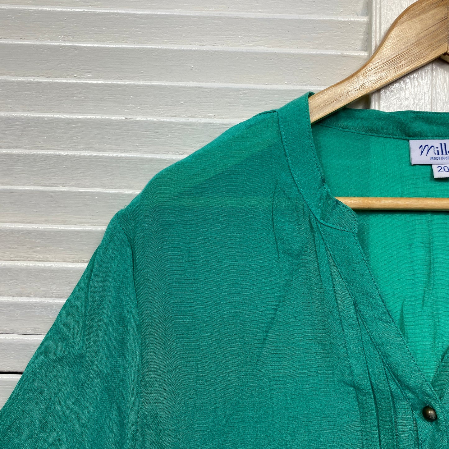 Millers Top Size 20 Green Short Sleeve Button Up