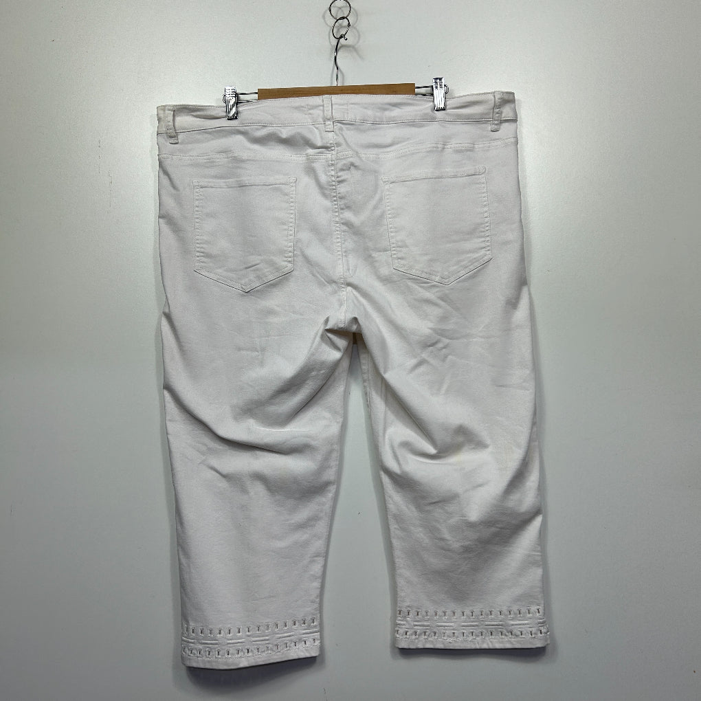 Virtuelle White Crop Denim Jeans - Size 22