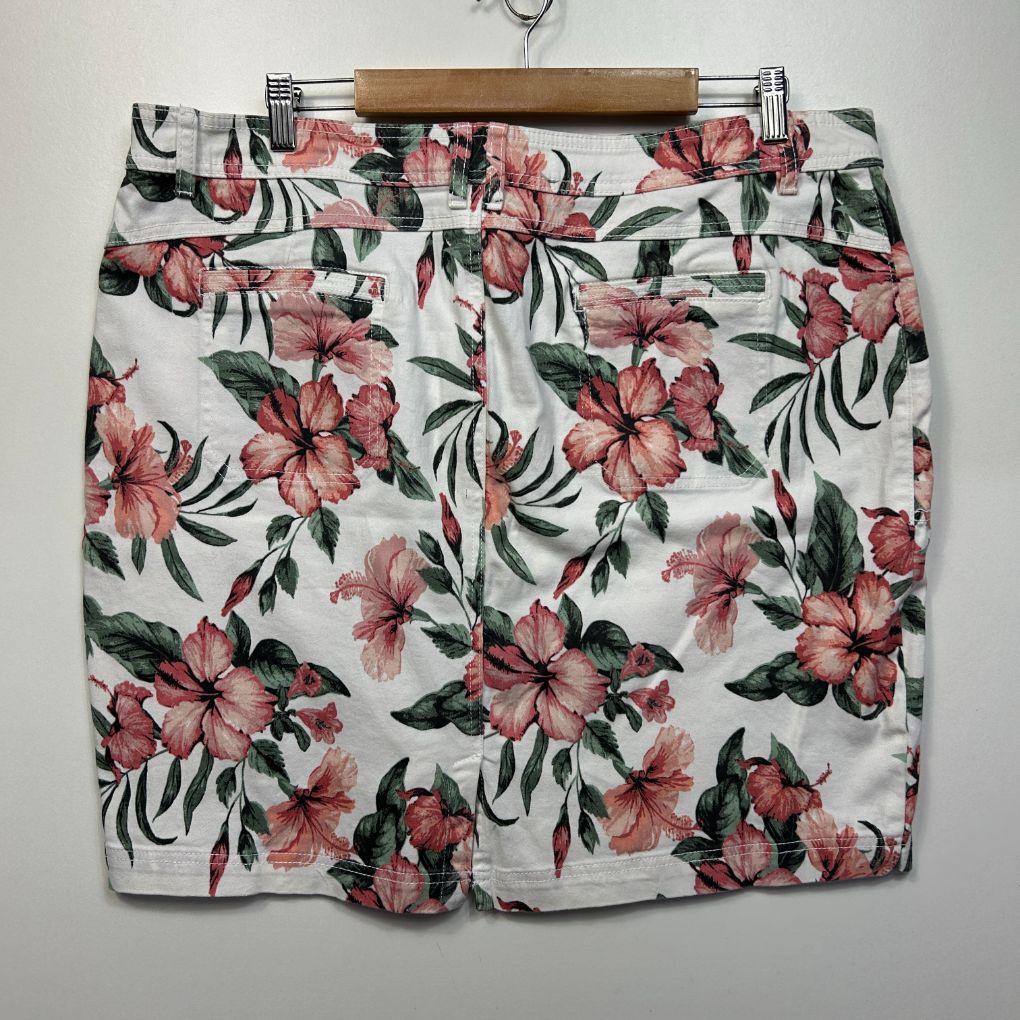 Katies White Floral Cotton Skirt - Size 18