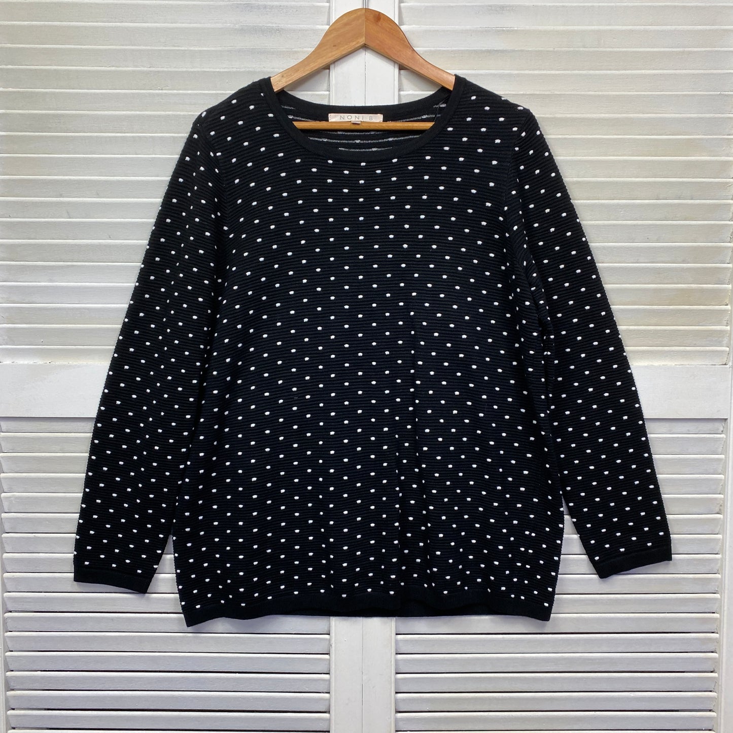 Noni B Top Jumper Size XL 16 Plus Black White Polka Dots Ribbed