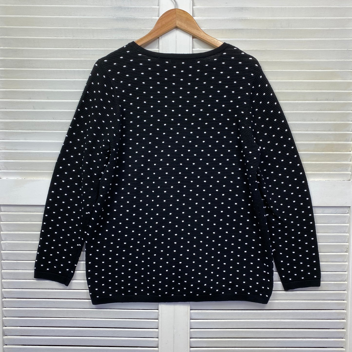 Noni B Top Jumper Size XL 16 Plus Black White Polka Dots Ribbed