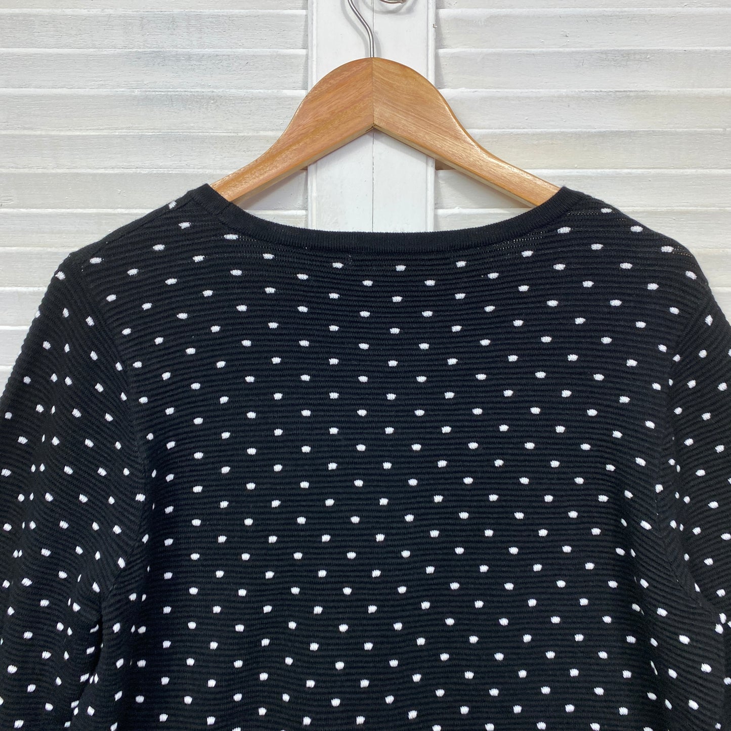 Noni B Top Jumper Size XL 16 Plus Black White Polka Dots Ribbed