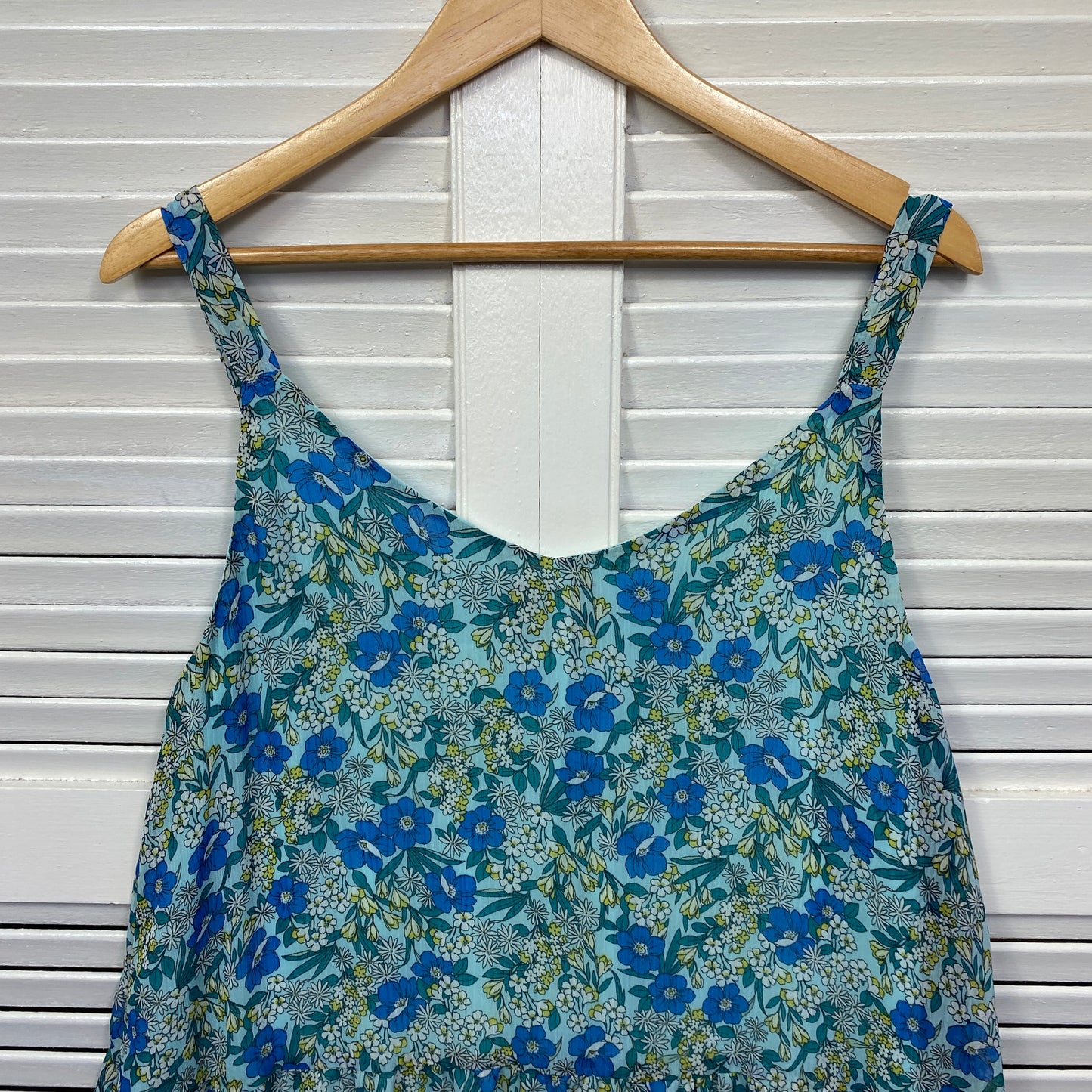 CCX City Chic Dress Size 14 Plus XS Sleeveless Short Length Floral Blue