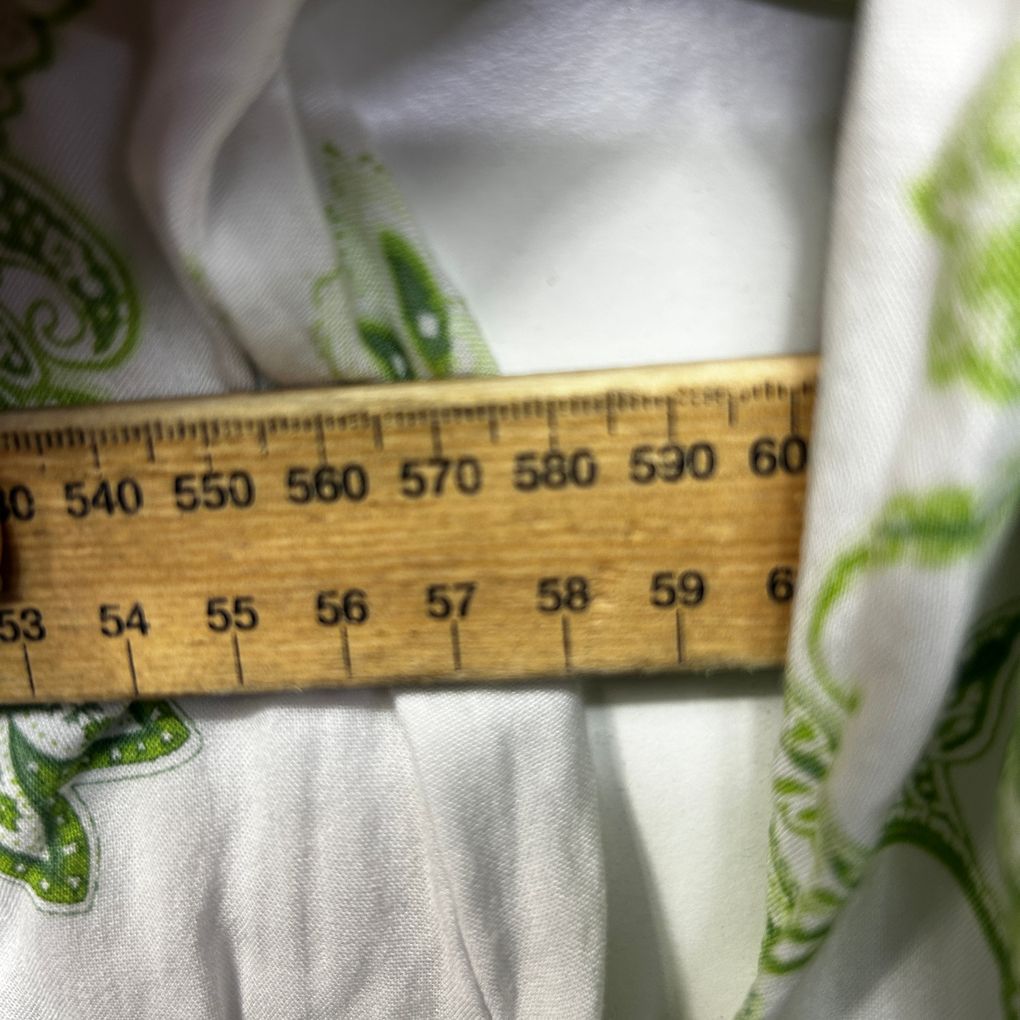 Millers Green Paisley Top - Size 16/18