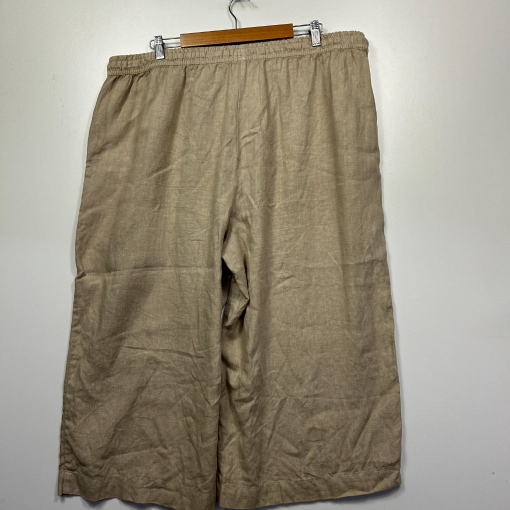 Target Woman Natural Linen Crop Pants - Size 20