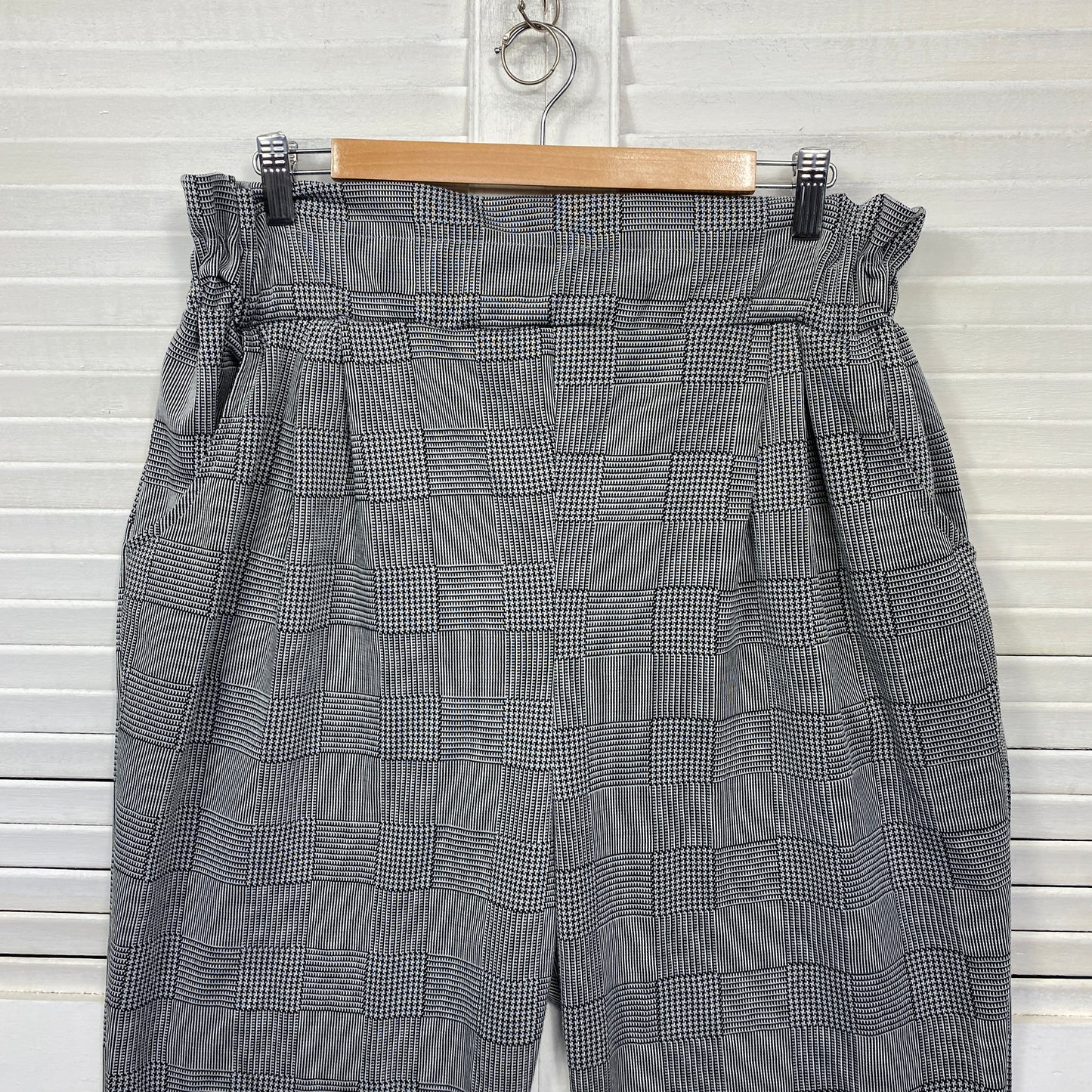 Boohoo Pants Size 18 Grey Check Pockets Paperbag Office