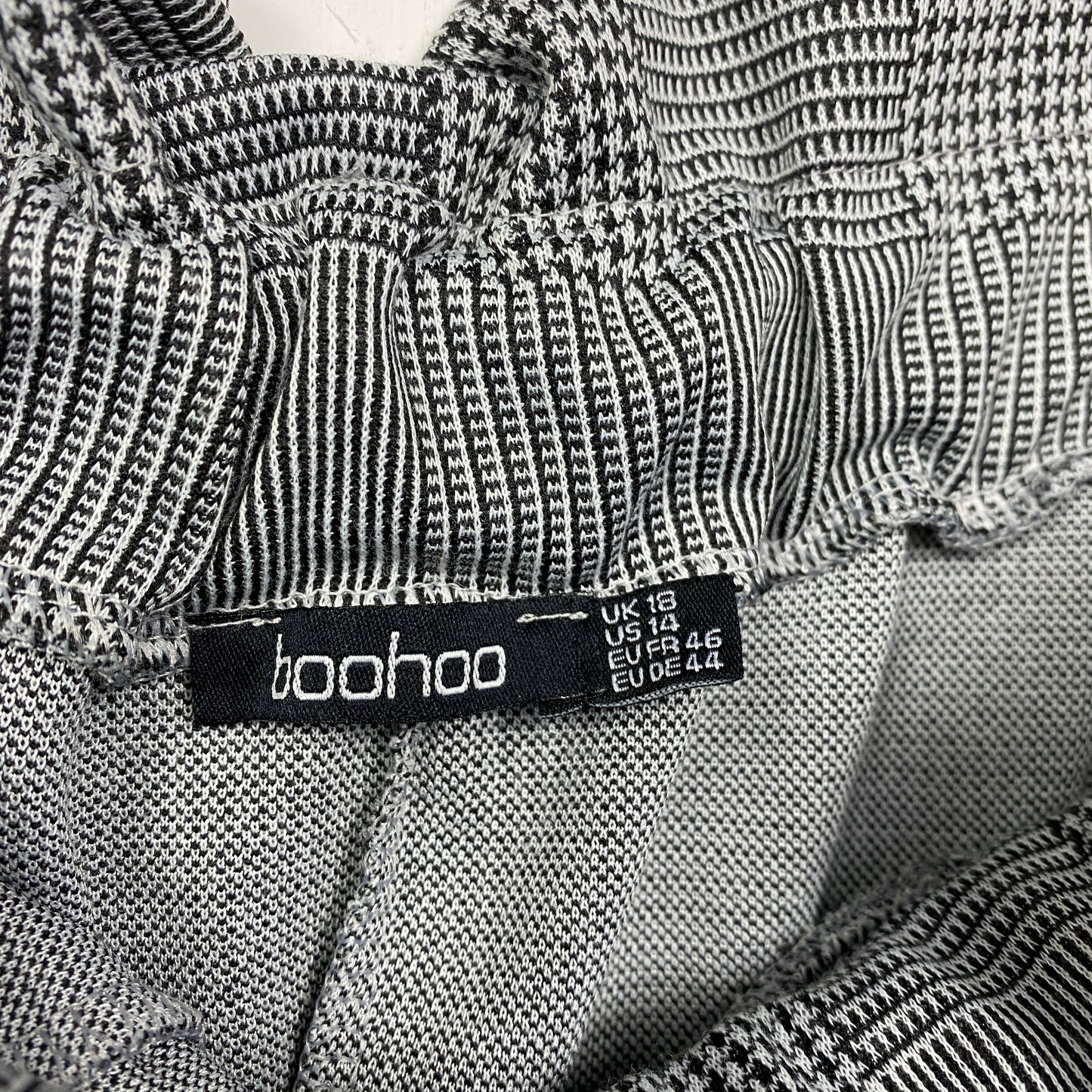 Boohoo Pants Size 18 Grey Check Pockets Paperbag Office