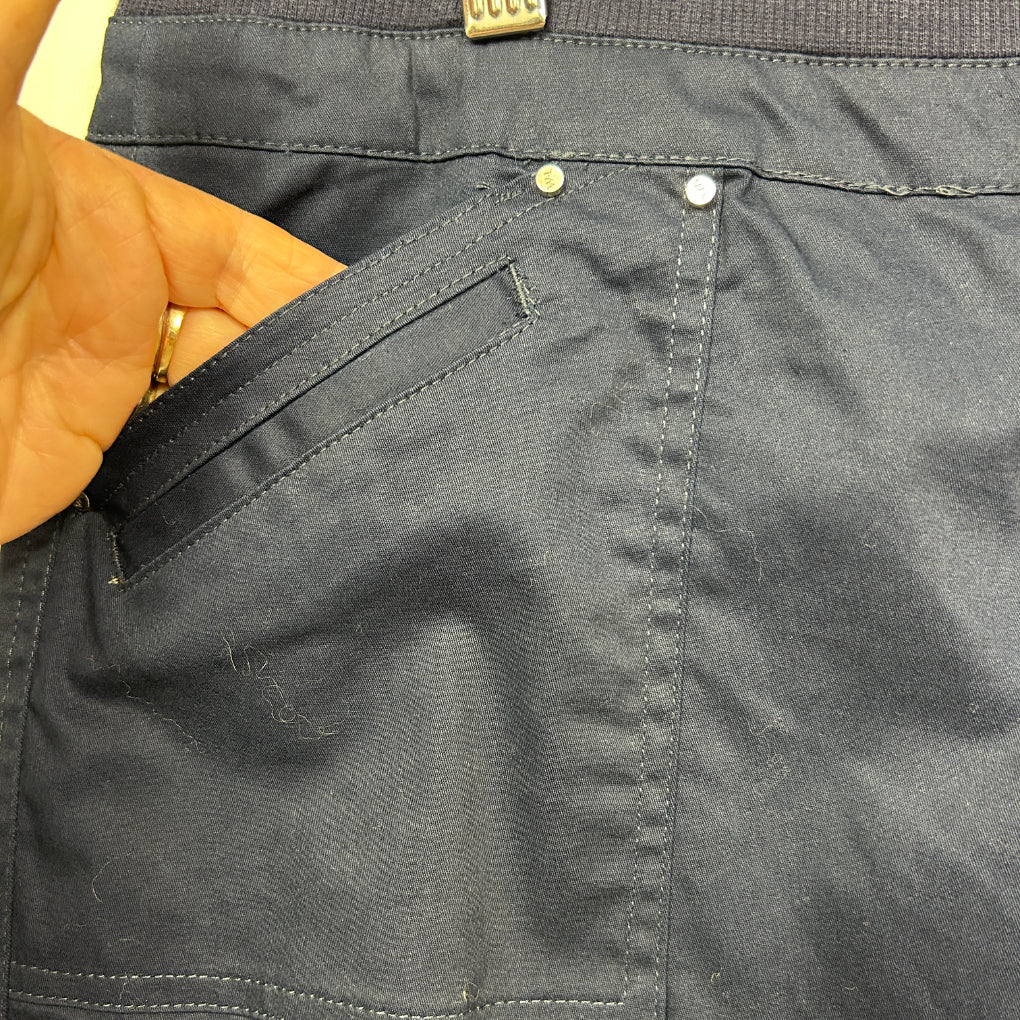 W Lane Navy Pocket Detail Shorts - Size 20