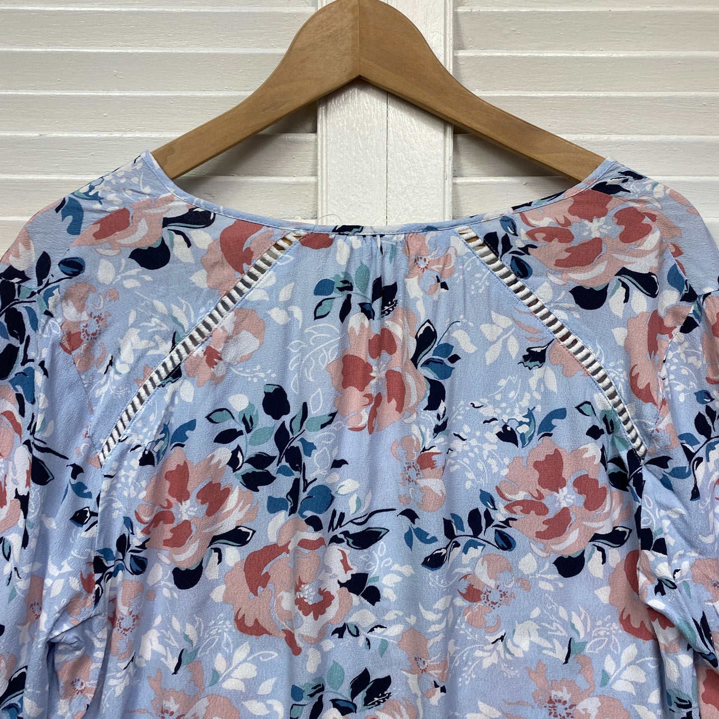 Jag Top Size 14 Blue Floral Long Sleeve Viscose