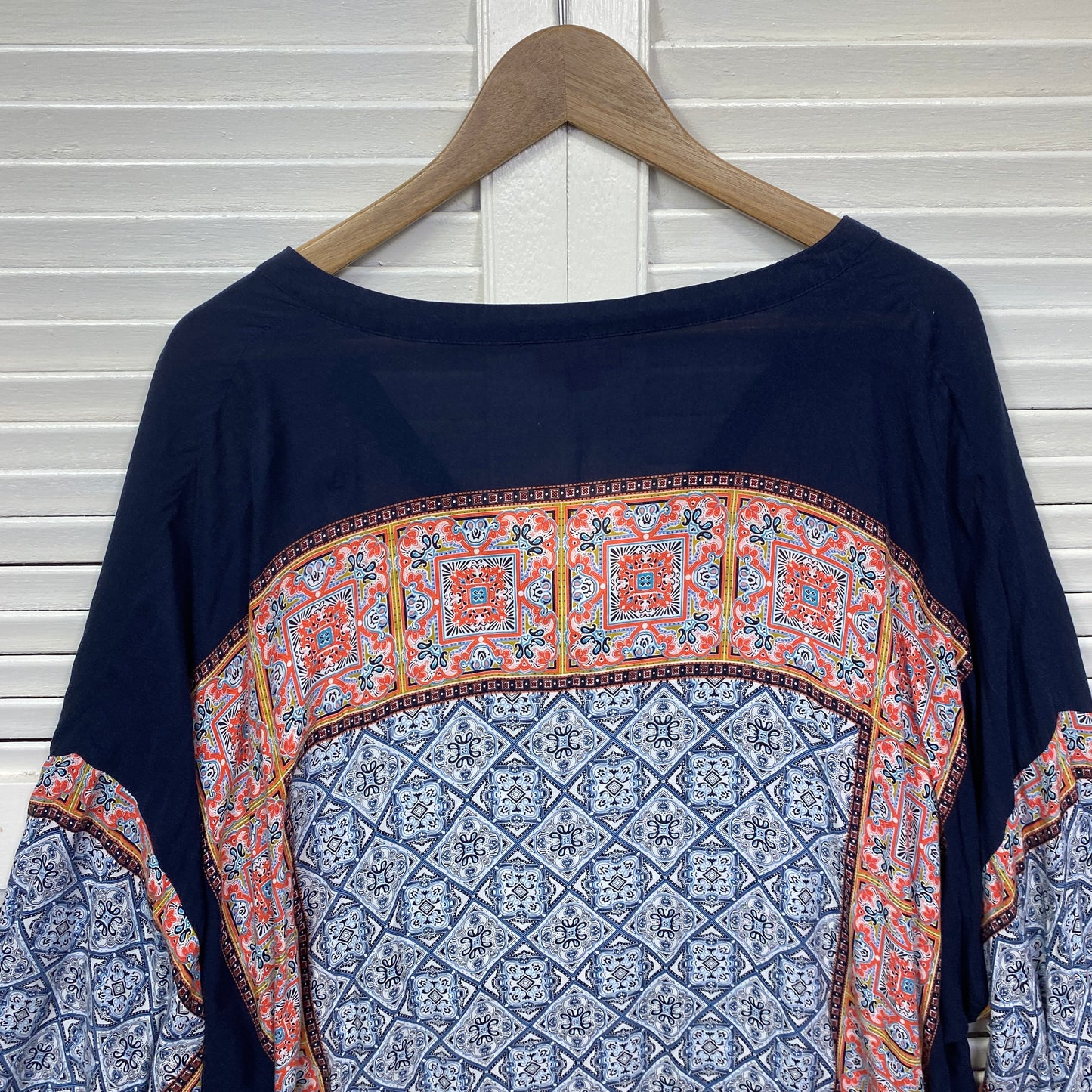 Emme Top Size 22 24 XL Plus Long Sleeve Rayon