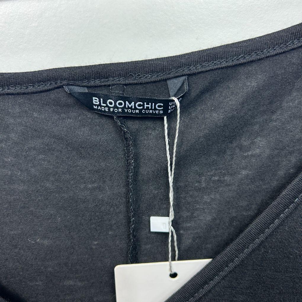 BloomChic Black Top - Size 30-32
