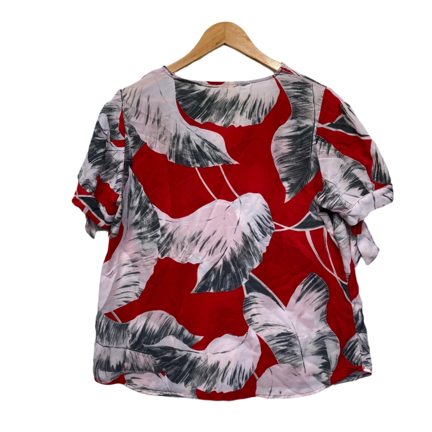 Noni B Top Size 14 Short Sleeve Floral Red