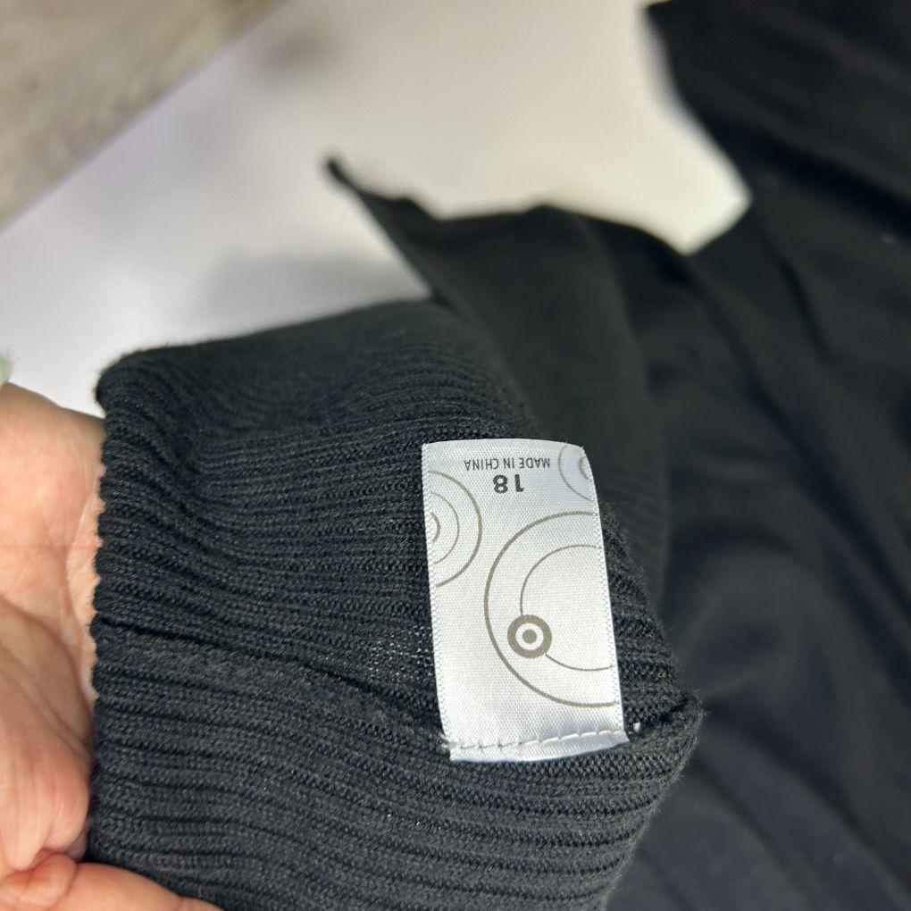 Moda Black Knit Vest - Size 18