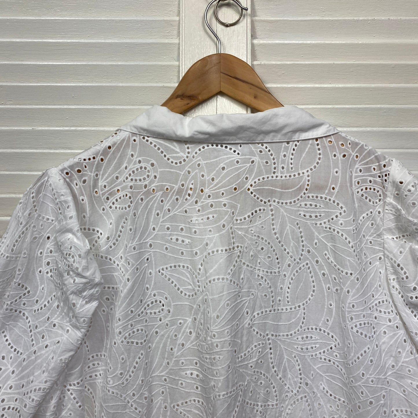 Witchery Top Size 16 Long Sleeve Embroidered Long Sleeve