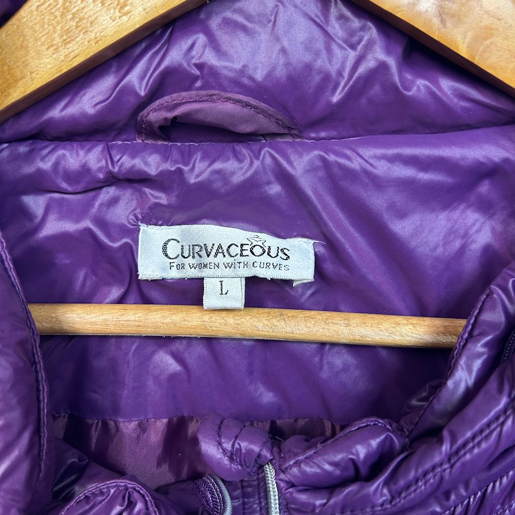 Curvaceous Purple Puffer Jacket - Size 20/L