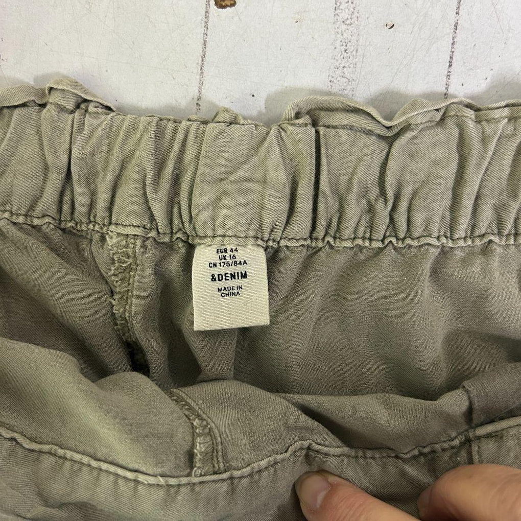 H&M Khaki Pants - Size 16