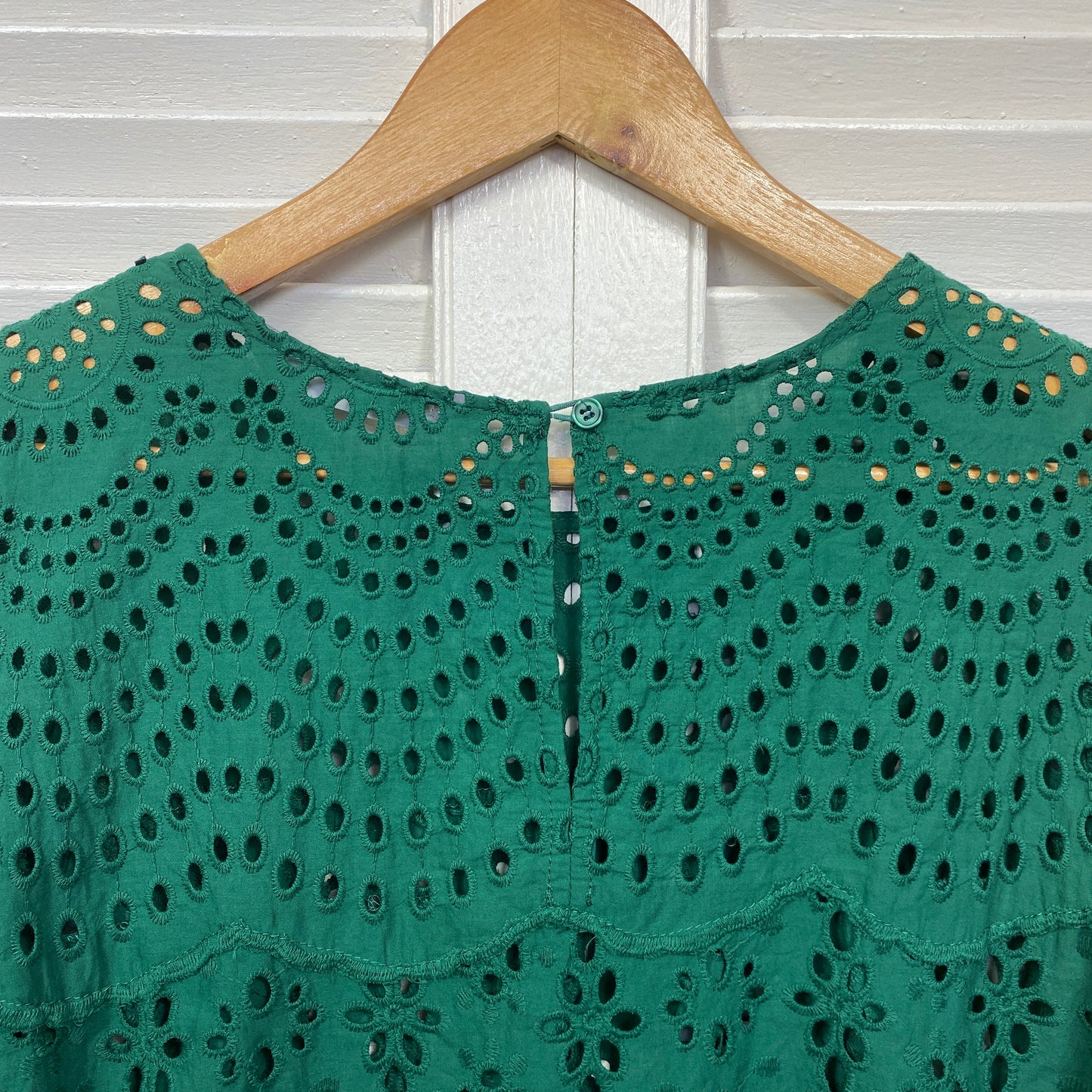 Katies Top Size 14 Green Embroidered Long Sleeve