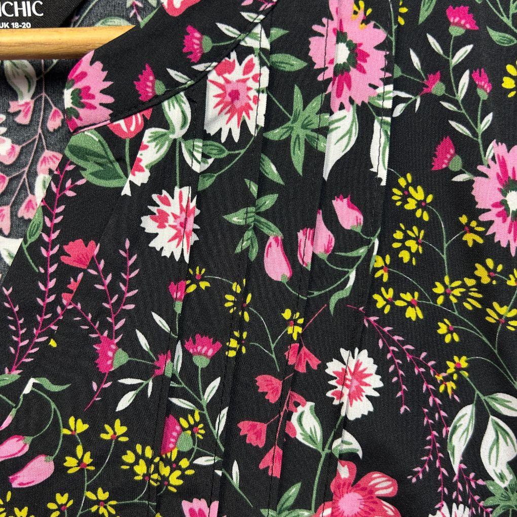 BloomChic Black Floral Top - Size 18/20