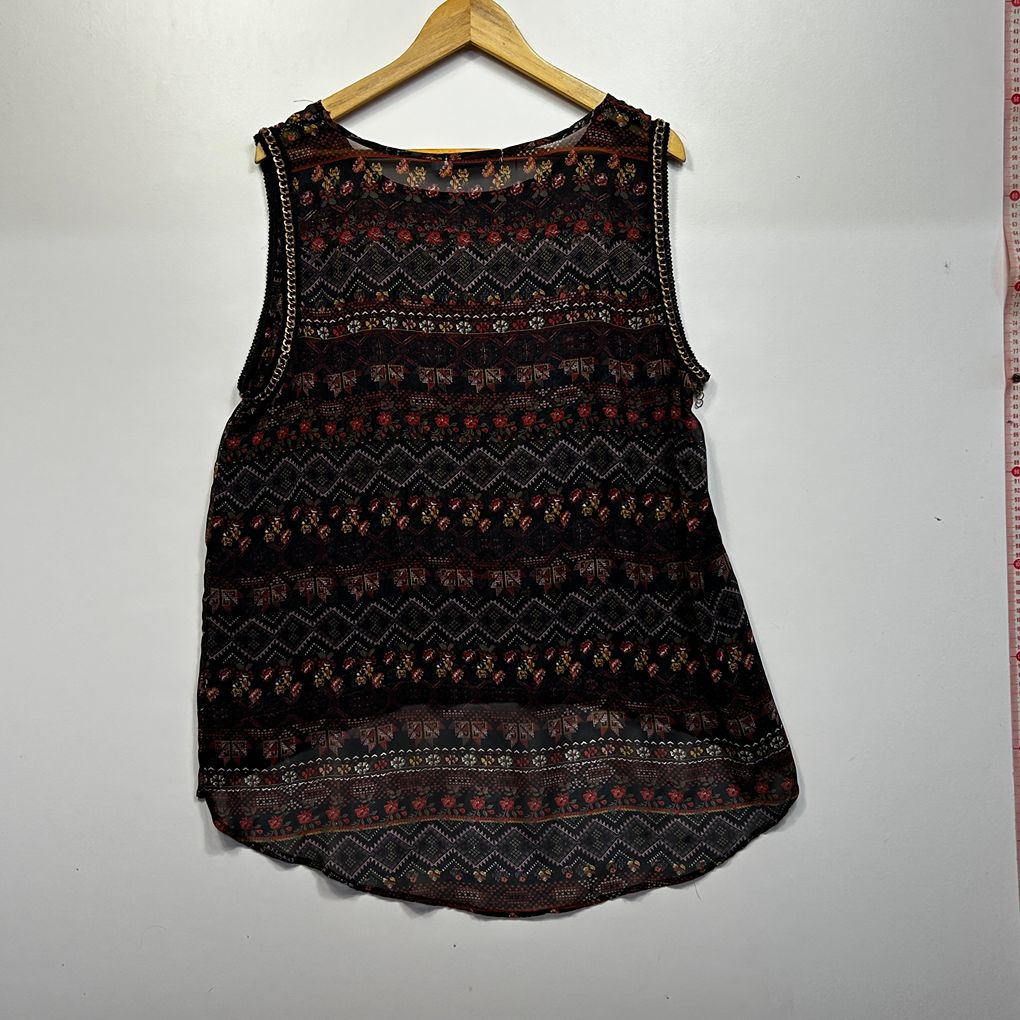 Suiteboutique Black Multicoloured Print Top - Size 18