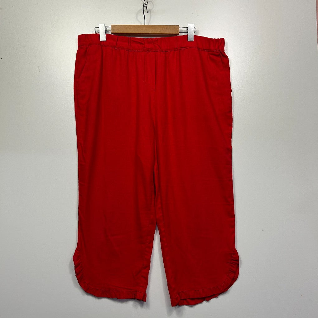 Millers Red Capri Pants - Size 18