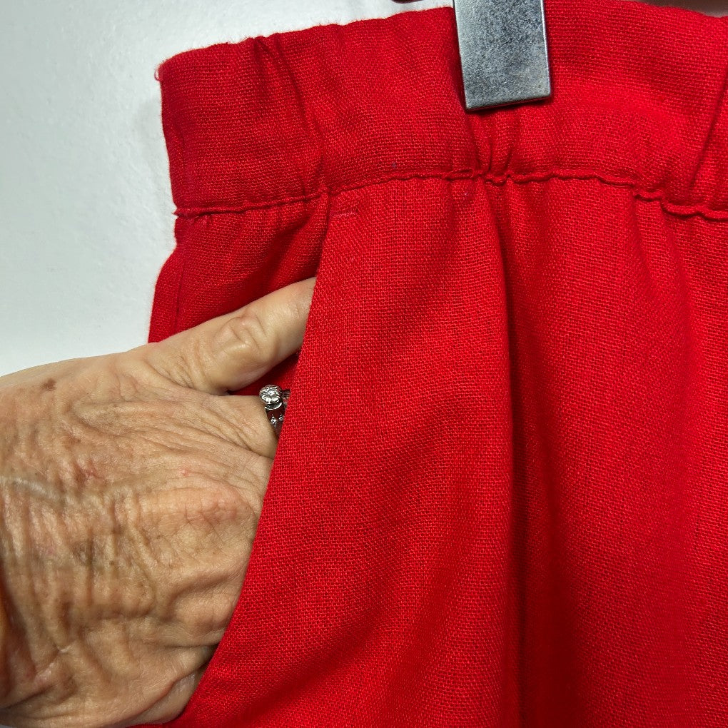Millers Red Capri Pants - Size 18