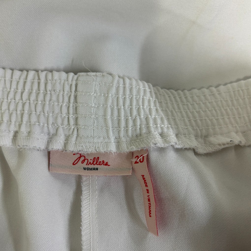 Millers White Shorts - Size 20