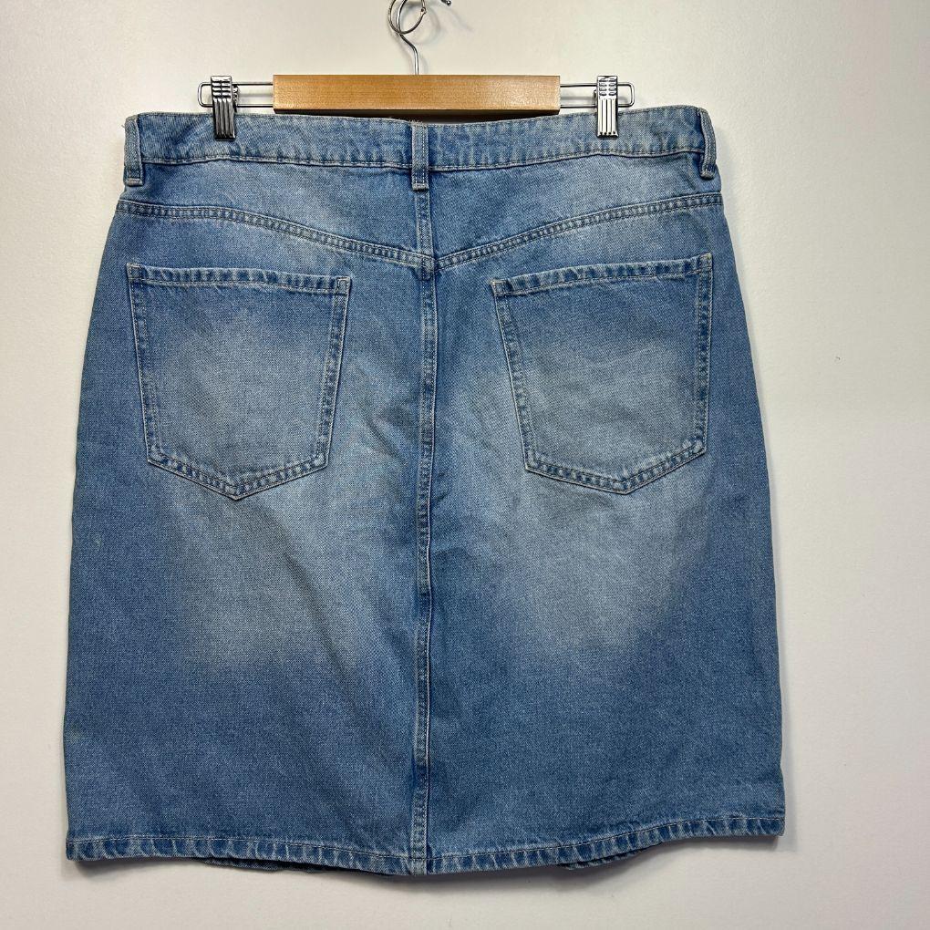 Target Blue Denim Skirt - Size 18
