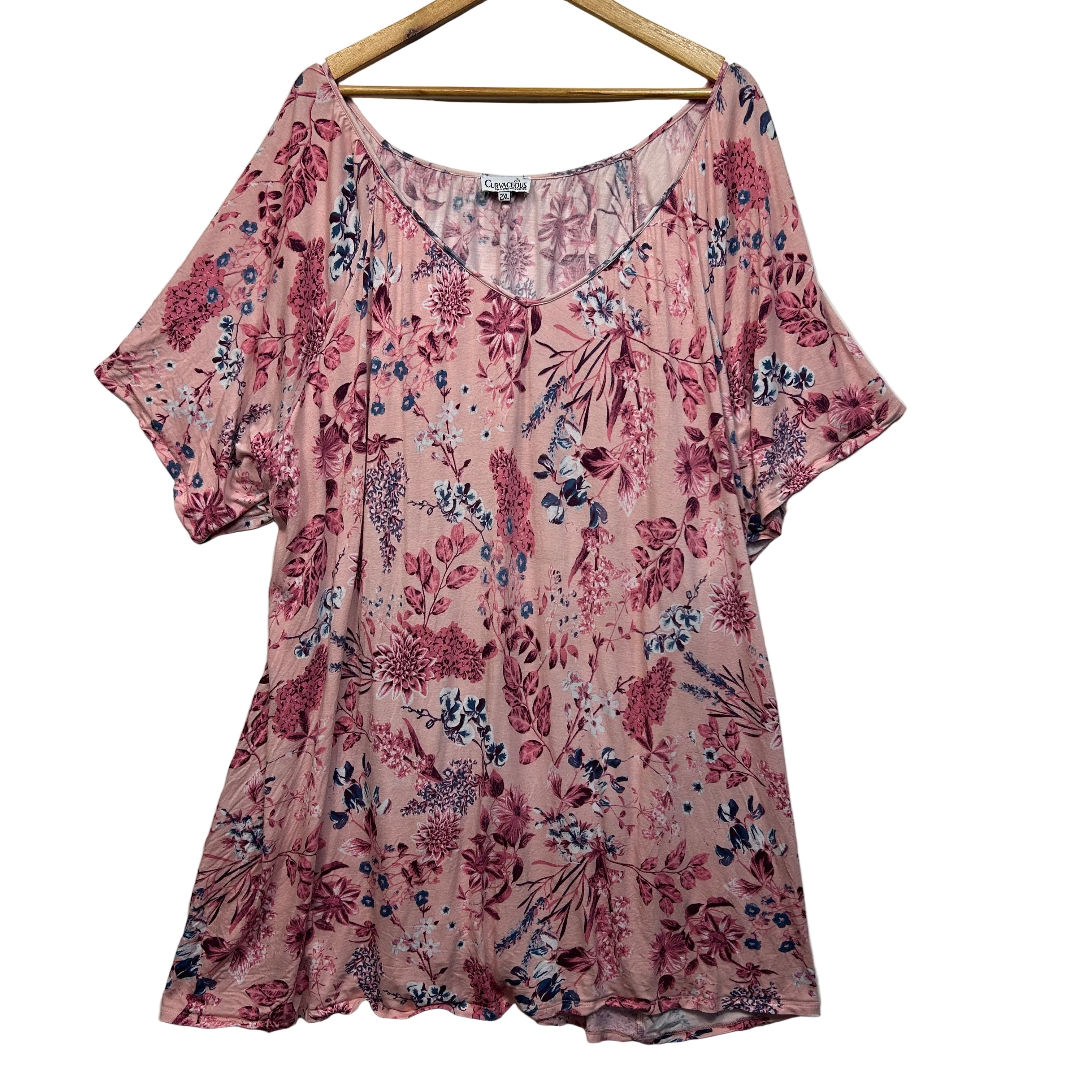Curvaceous Pink Floral Top - Size 24