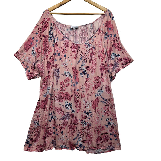 Curvaceous Pink Floral Top - Size 24