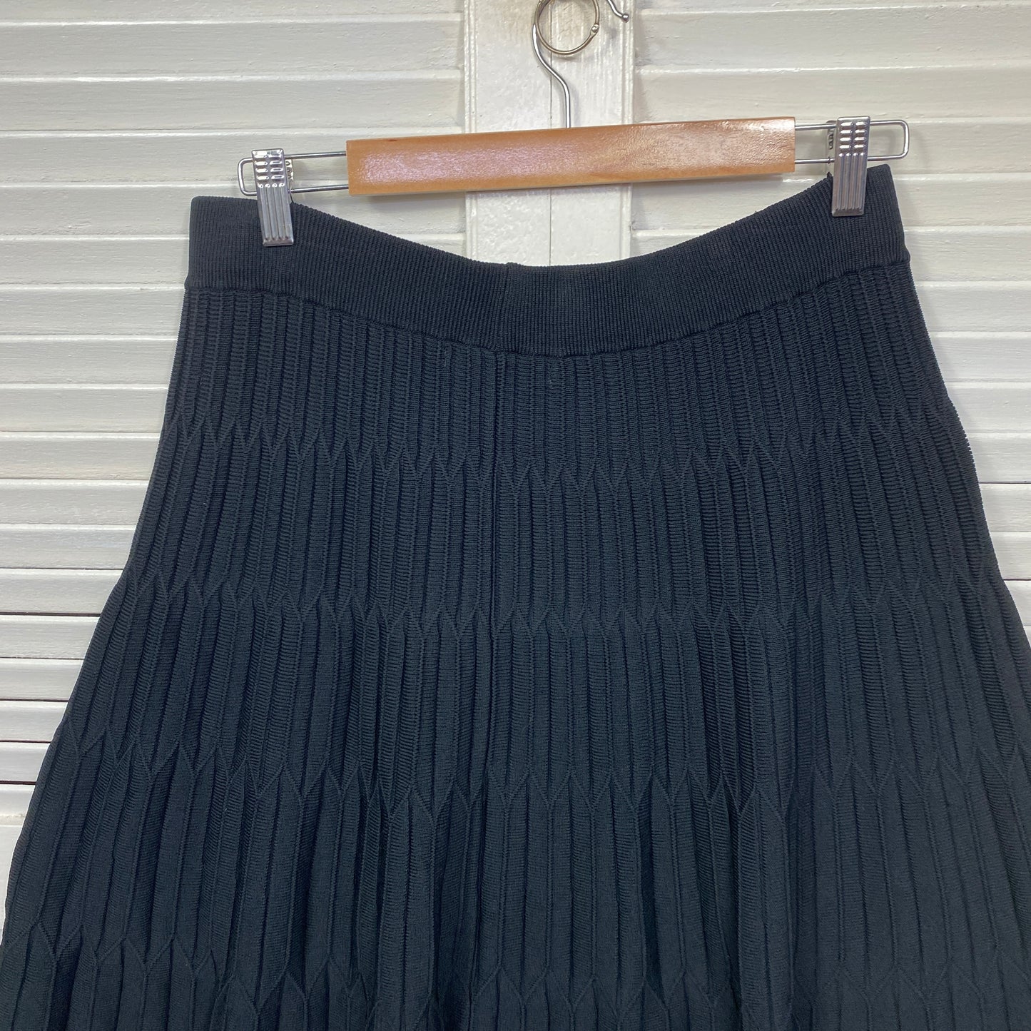 Review Skirt Size 14 Black Pleated Midi Length