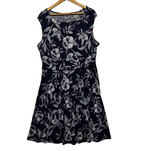 Jacqui E Navy Floral Dress - Size XL