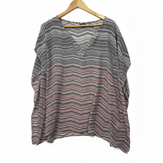 Katies Black White Tribal Print Top - Size 20
