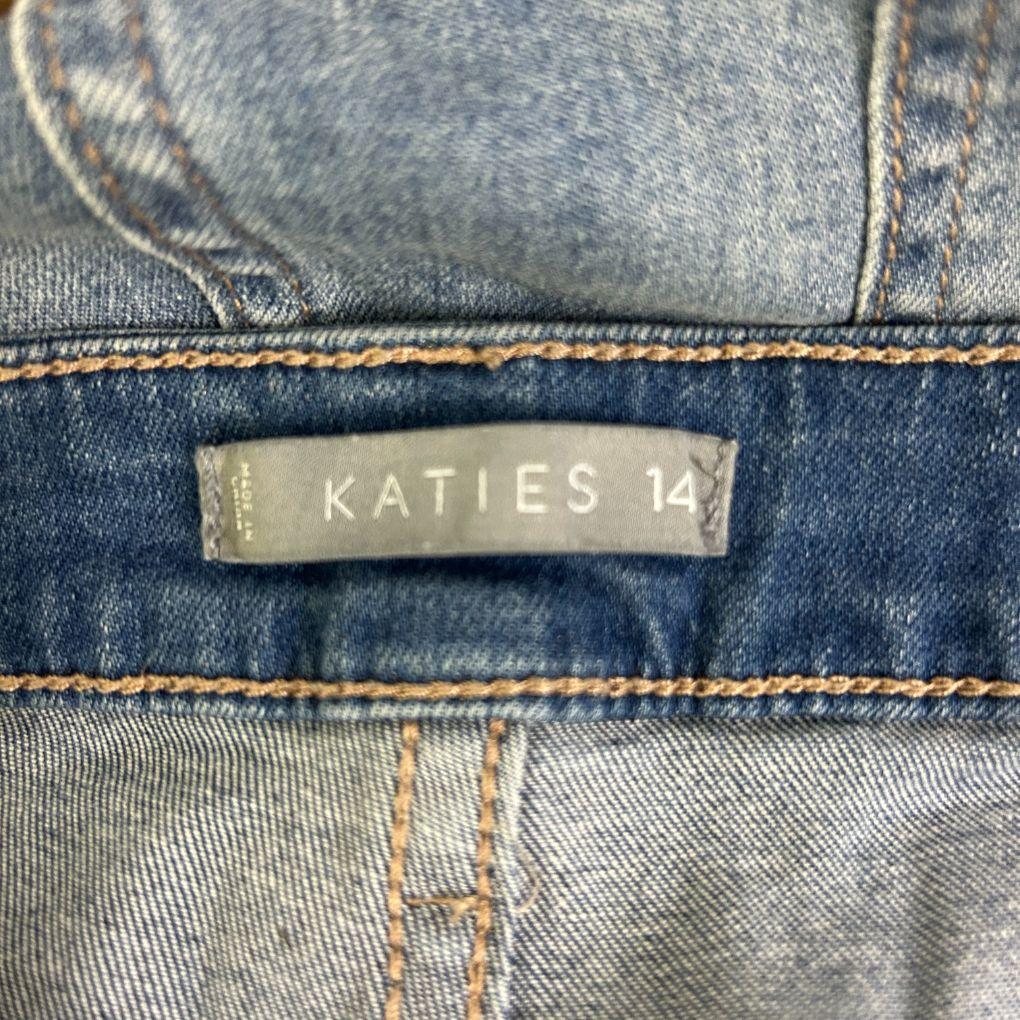 Katies Light Wash Distressed Jeans - Size 14