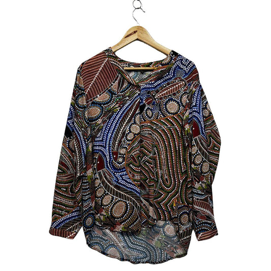 Lore Multicoloured Indigenous Art Print Plus Size Long Sleeve Top - Size 18