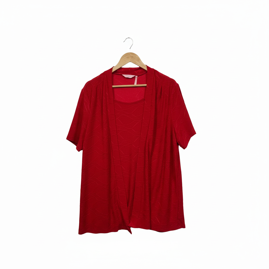 Millers Woman Red Textured Short Sleeve Top - Size 18
