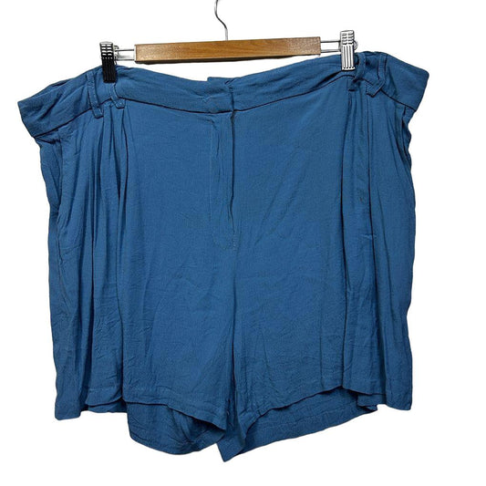 Natasha Gan Blue Shorts - Size 20