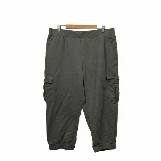 Now Olive Green Plus Size Cargo Pants - Size 18