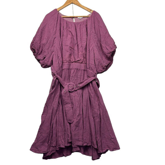 Peach Pink Belted Dress - Size 22/24