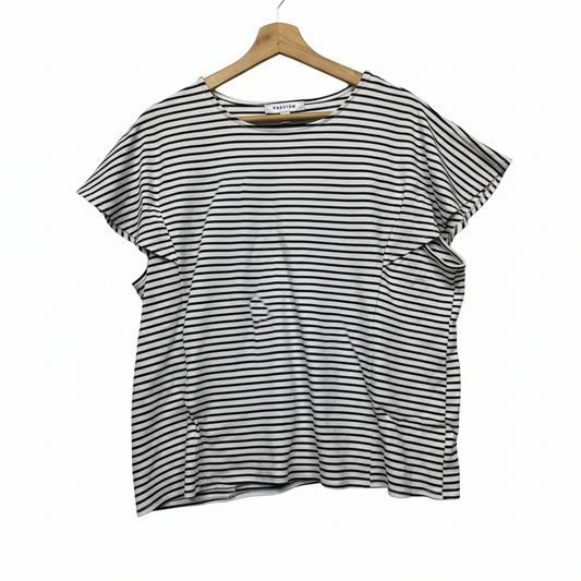 Preview White and Navy Striped Top - Size XXL