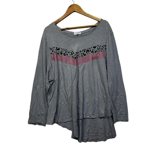 Proud Poppy Grey Cotton Top - Size 22