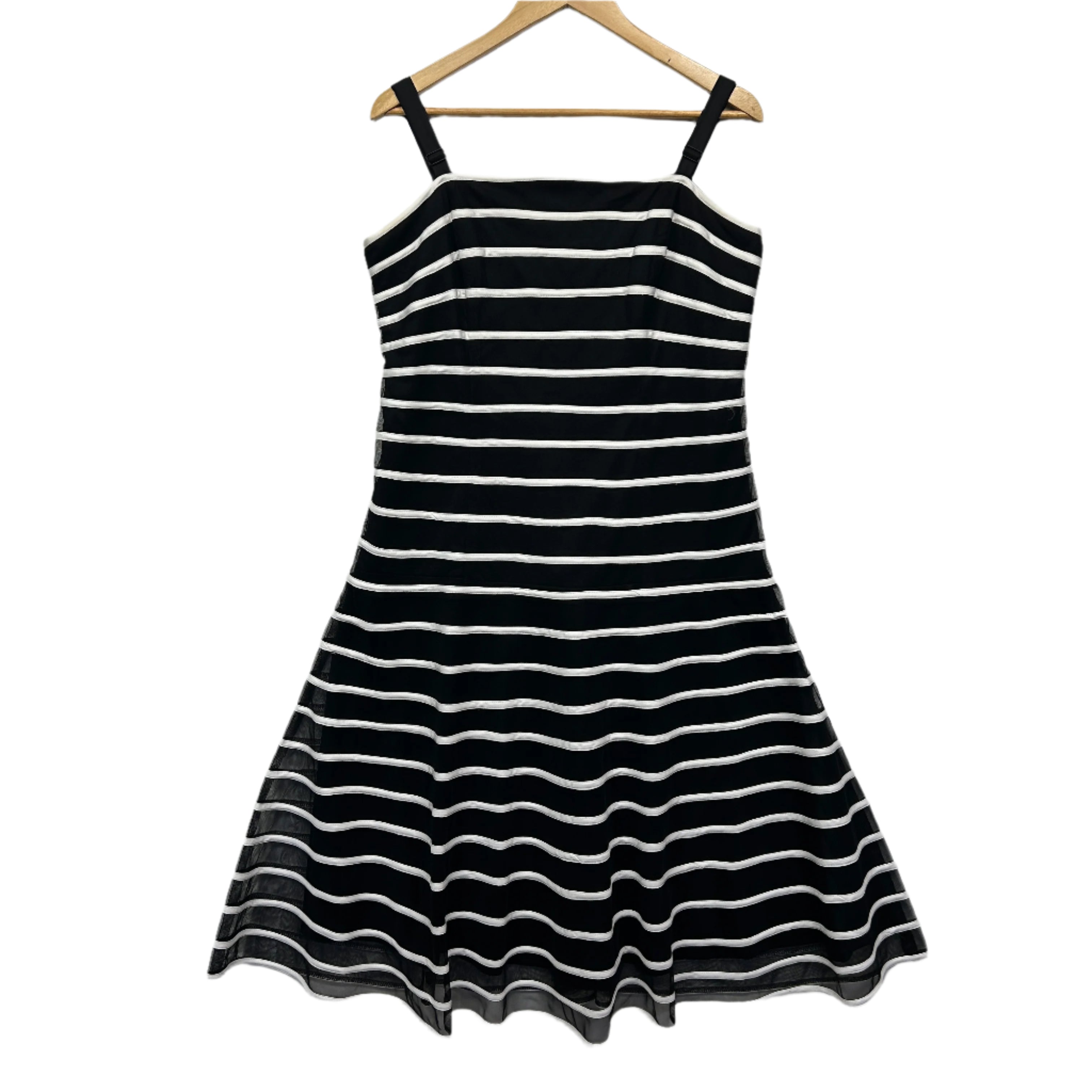 Queenspark Dress Size 14 Black White Fit & Flare Striped Cocktail
