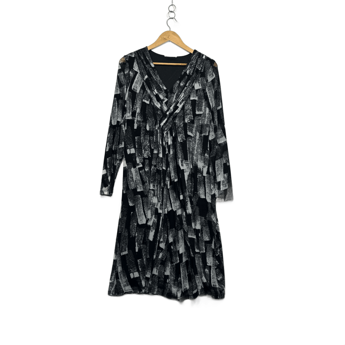 Regatta Black Long Sleeve V-Neck Midi Dress - Size 12